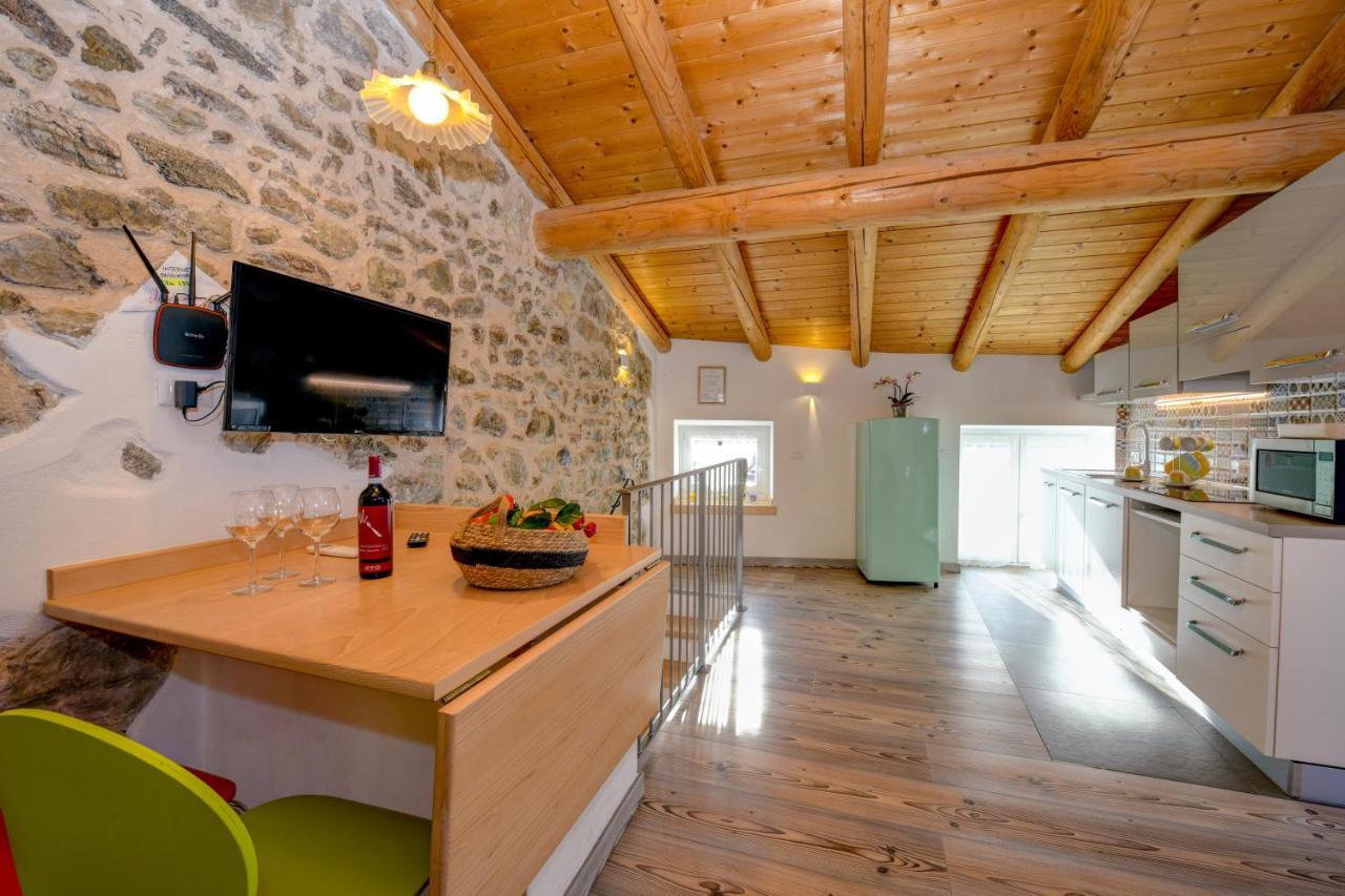 Apartamento Casa Nel Borgo - Il Gufo Tremosine Exterior foto