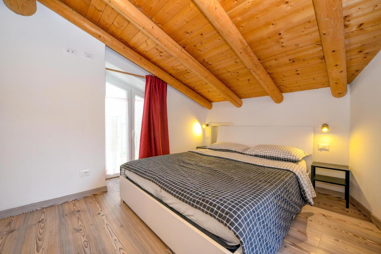Apartamento Casa Nel Borgo - Il Gufo Tremosine Exterior foto