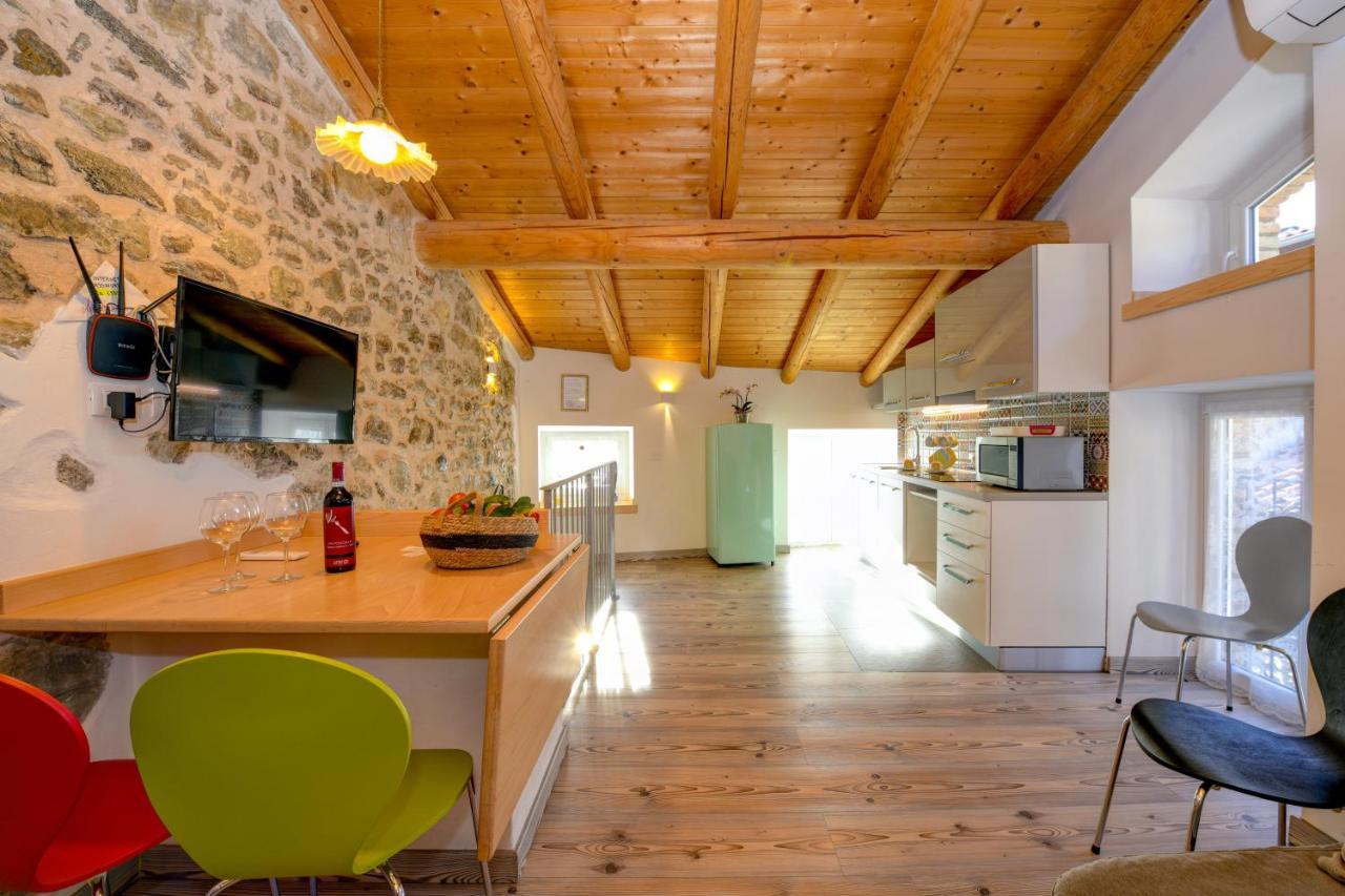 Apartamento Casa Nel Borgo - Il Gufo Tremosine Exterior foto