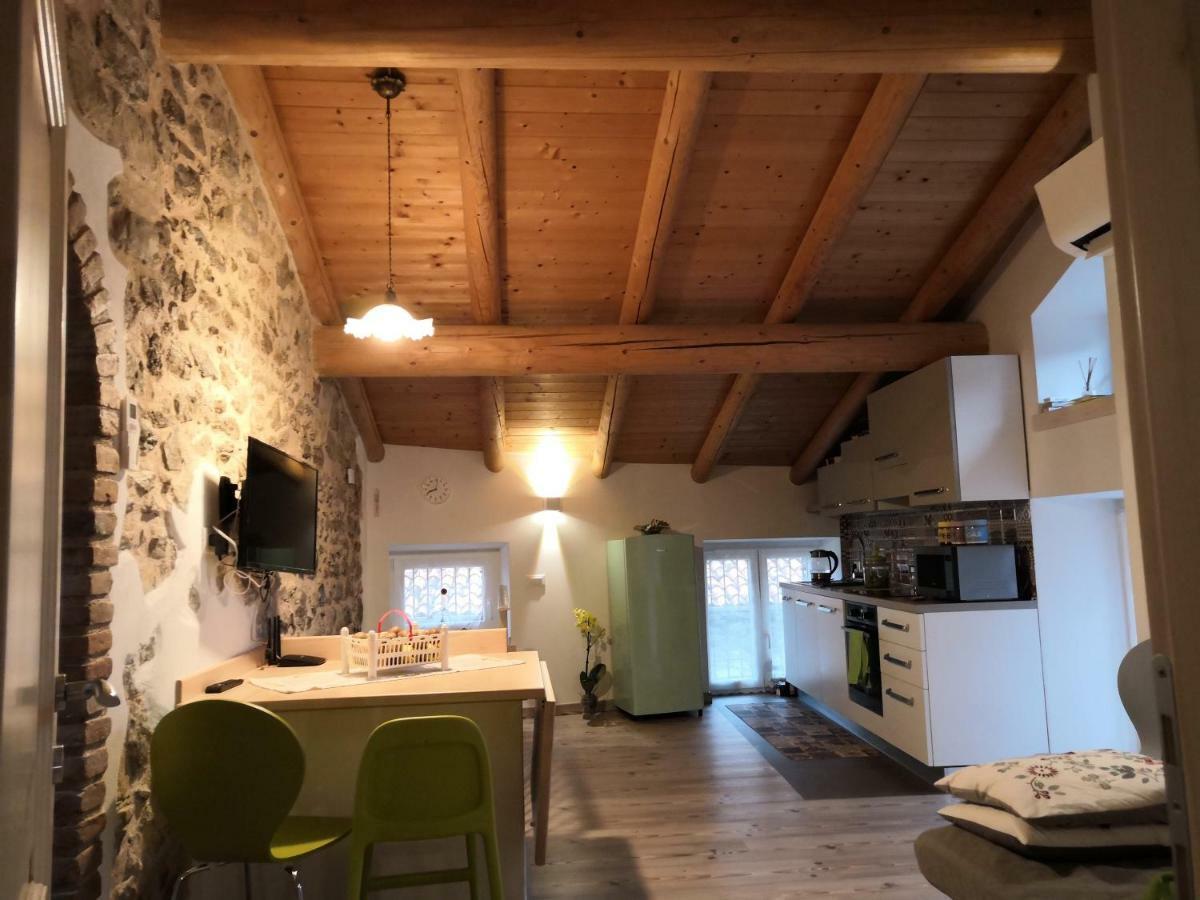 Apartamento Casa Nel Borgo - Il Gufo Tremosine Exterior foto